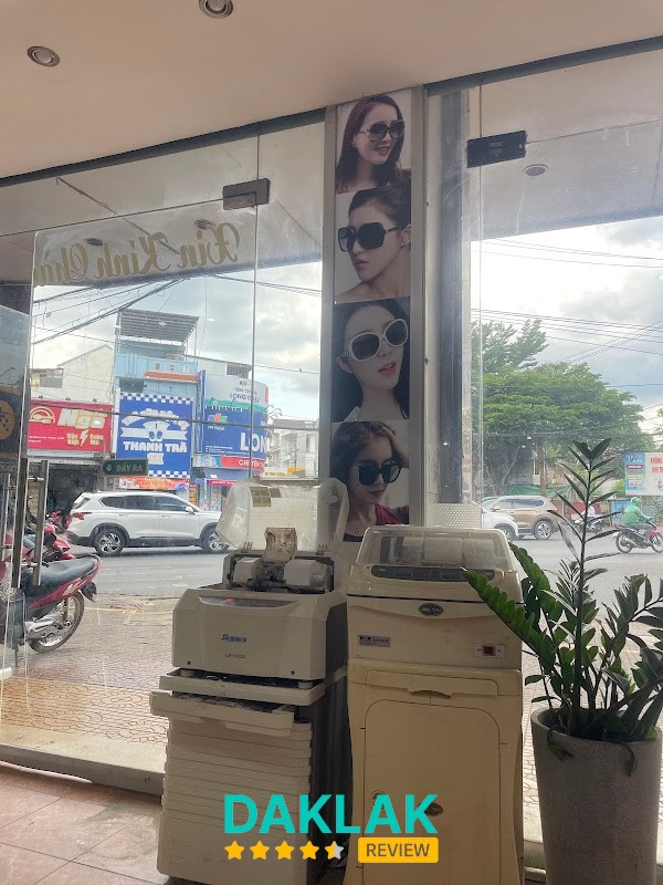 Thế Giới Mắt Kính 218 phan chu trinh