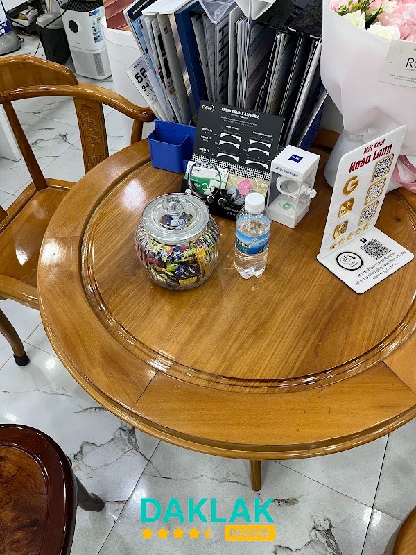 Không gian Mắt Kính Hoàn Long Tuy Hòa