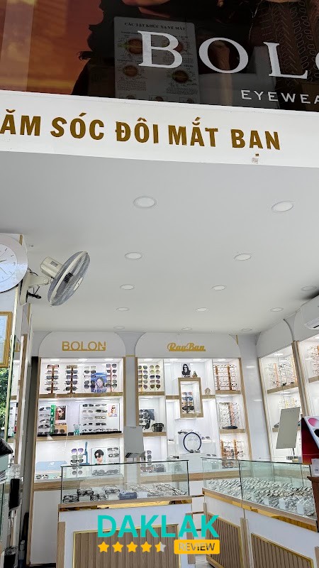 Không gian EyeWear Tuy Hòa
