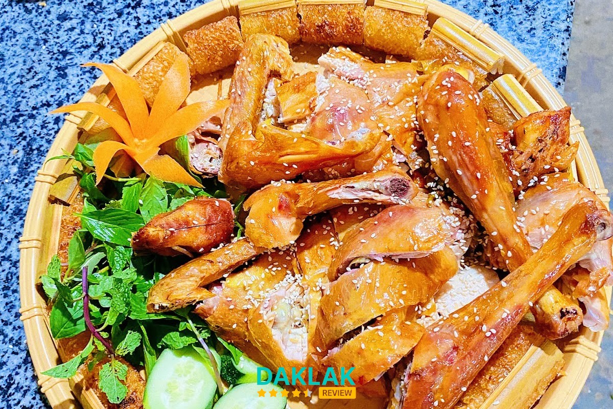 Hội Quán Suối Thanh Niên Krông Bông - hình 3