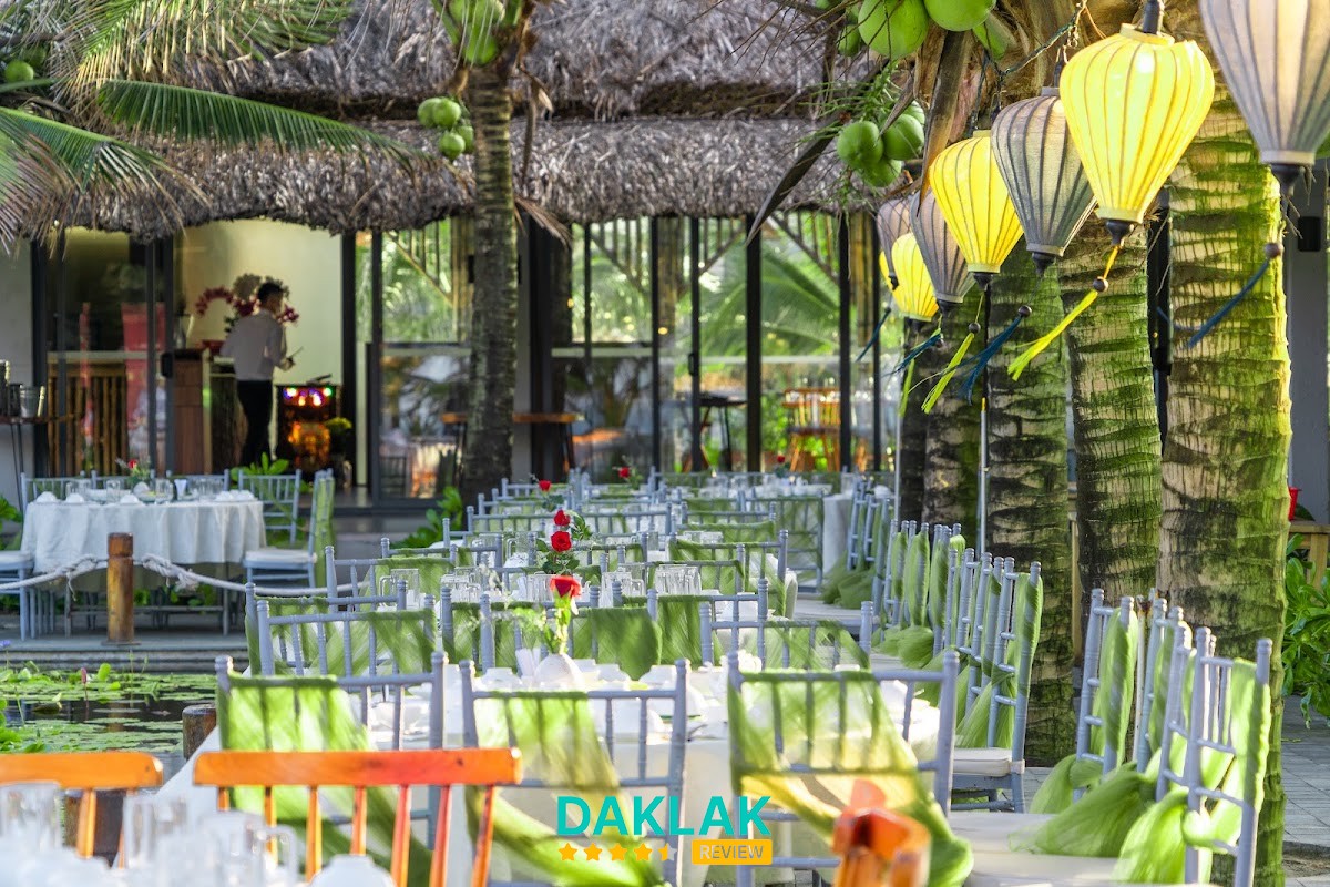 Sala TuyHoa Beach Club Tuy Hòa