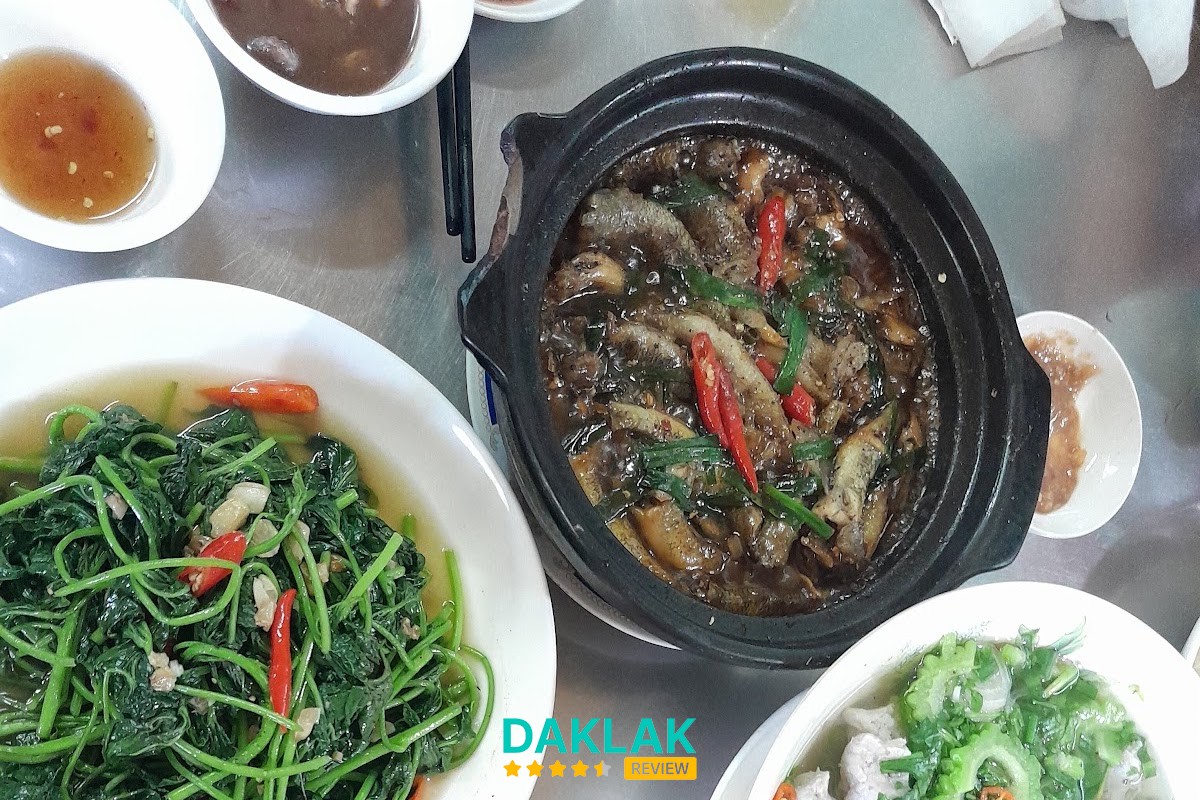 Món ăn Cơm Núi Nhạn Tuy Hòa