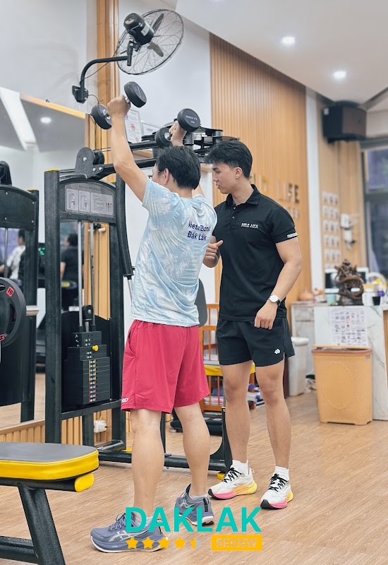 Không gian Gold Life Fitness Center BMT
