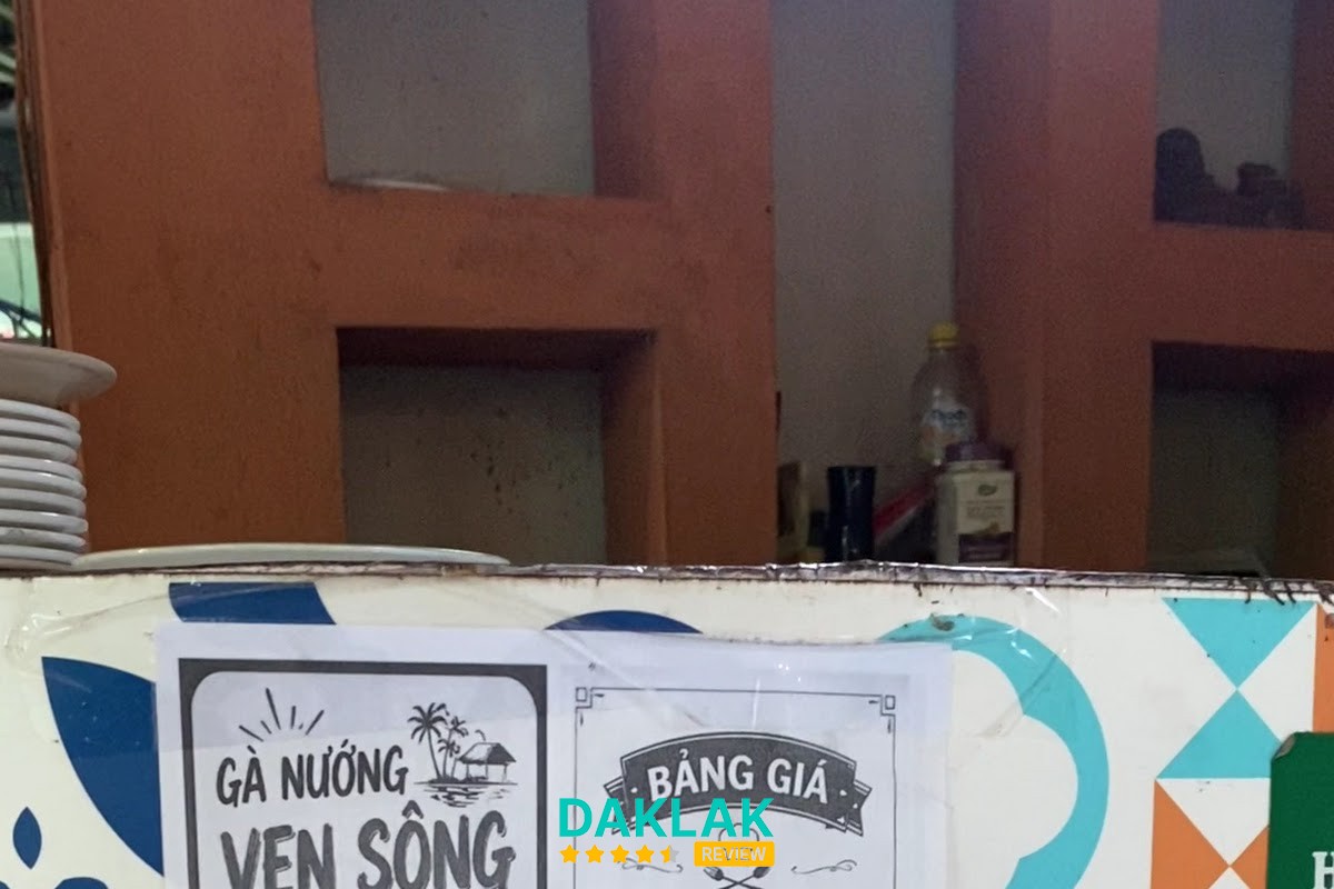 Gà nướng Ven Sông Tuy Hòa