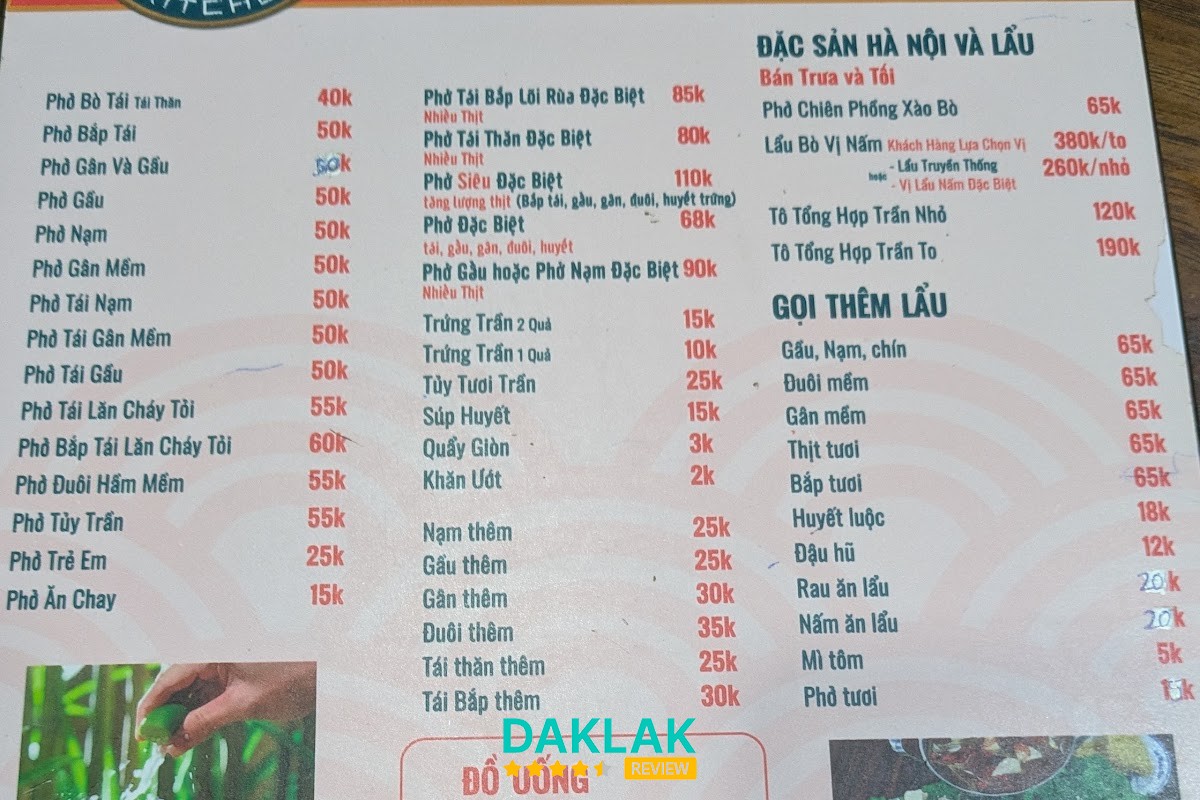 Tô phở bò tại Hùng Râu BMT