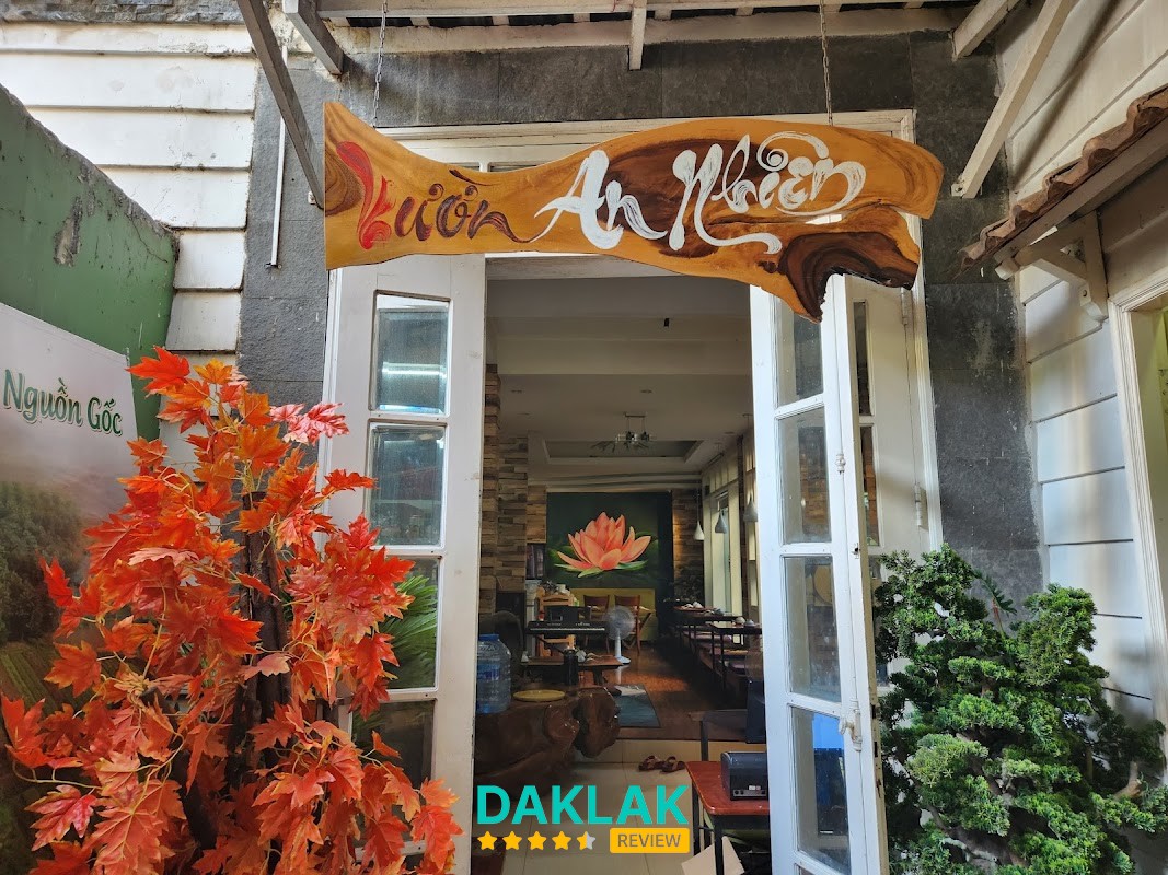 Vườn An Nhiên quán chay Buôn Ma Thuột
