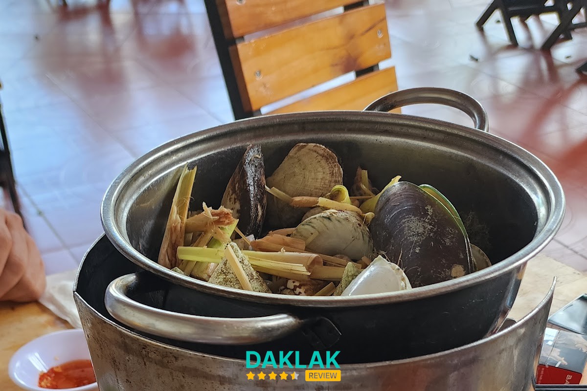 Không gian Hải Sản Sao Biển 1