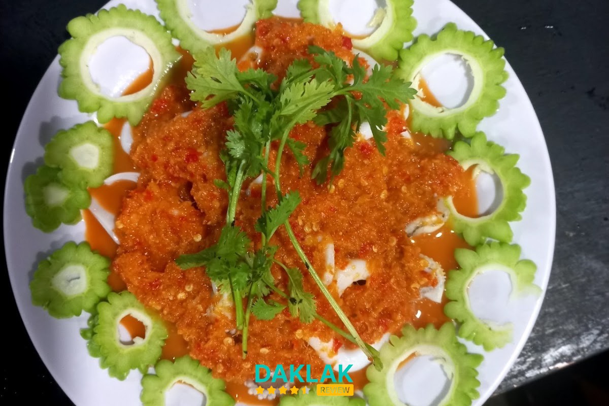 Không gian Quán Bia Tươi 79