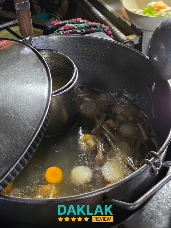 Hủ tiếu quán Diễm Tuy Hòa
