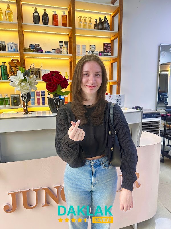 Làm tóc tại Jung Hair Beauty Salon