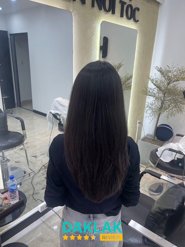 Không gian HOÀNG TUẤN Hair Salon
