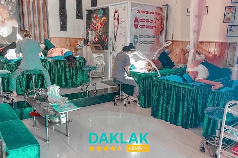 Ảnh thứ ba trong hồ sơ Viện Thẩm Mỹ Quốc Tế DONA