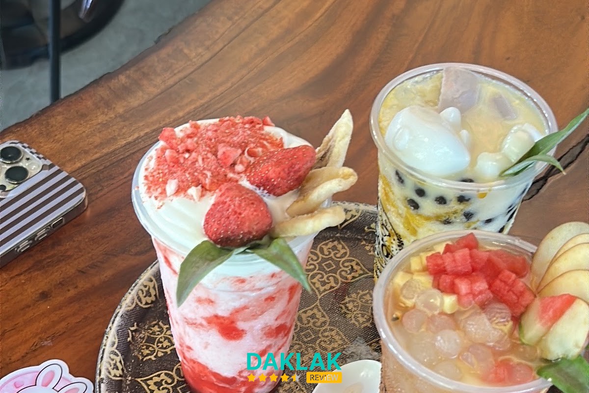 Không gian Thỏ Ơi Bakery Tea Coffee