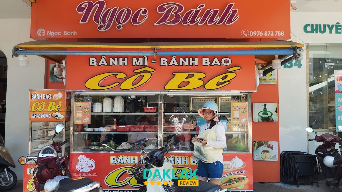 Lò Bánh Mì Cô Bé Tuy Hòa