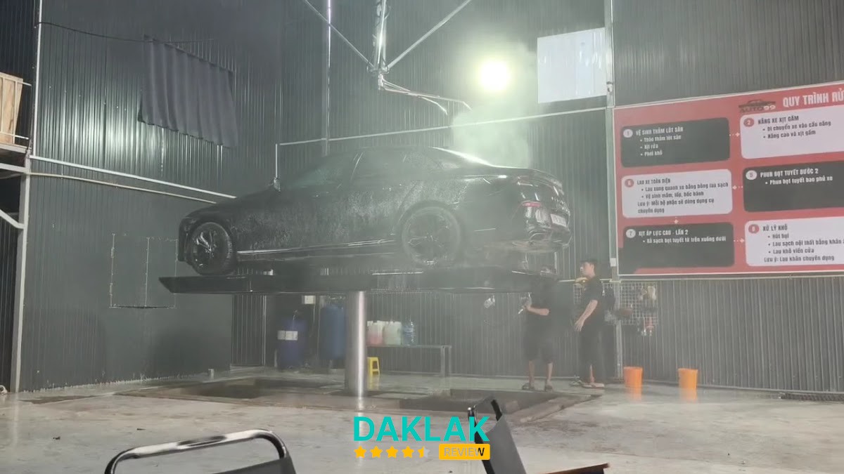 Rửa xe tại Auto99 Buôn Ma Thuột