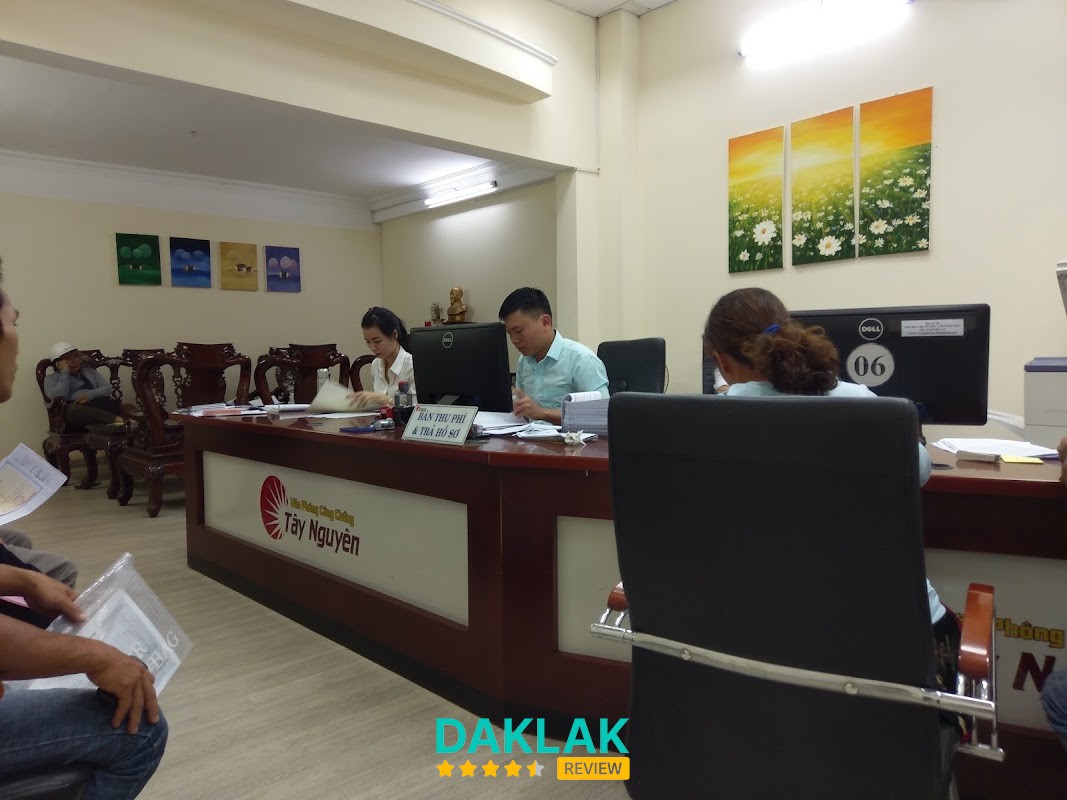 Khu làm hồ sơ Văn phòng Công chứng Tây Nguyên